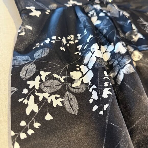 JS Collections Black Floral Satin Dress - Size 8 - NWT - Picture 2 of 10